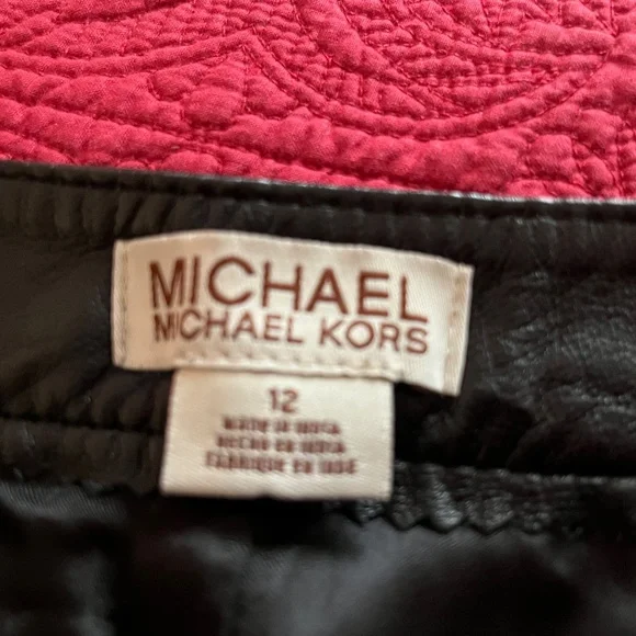 Michael Kors Genuine Leather Skirt short, Size 12 - Picture 2 of 4